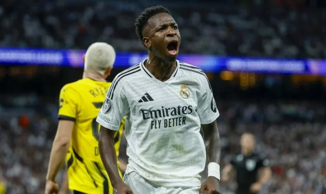 Lire la suite à propos de l’article Le Real Madrid Domine le Borussia Dortmund 5-2 : Vinícius Jr. Brille avec un Triplé